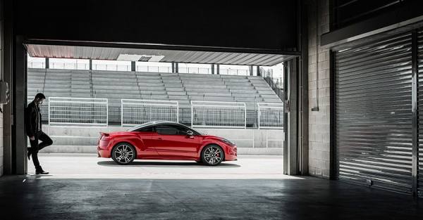 Photograph Patrick Curtet Peugeot Razer 1 on One Eyeland